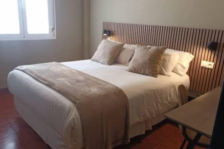 Room 5 of 46