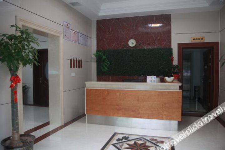 Hotel Interior 4 of 18