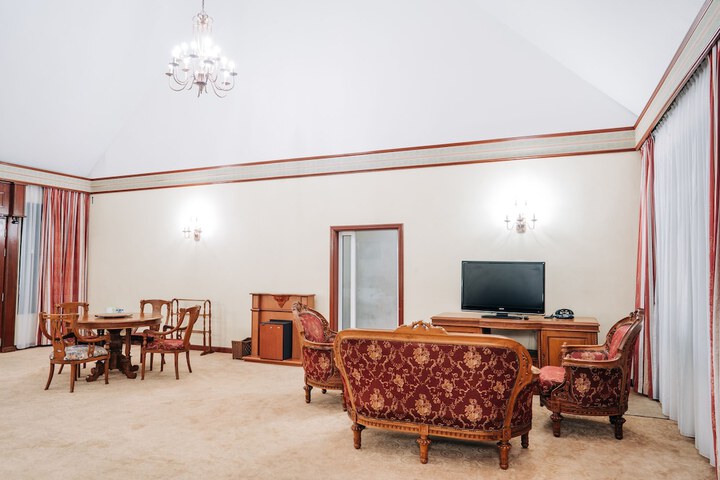 Room 30 of 101
