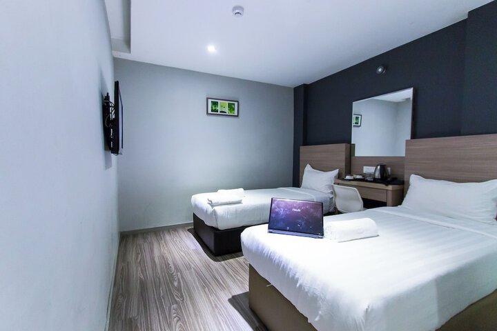 Room 22 of 43