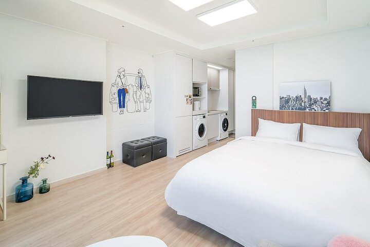 Room 546 of 640