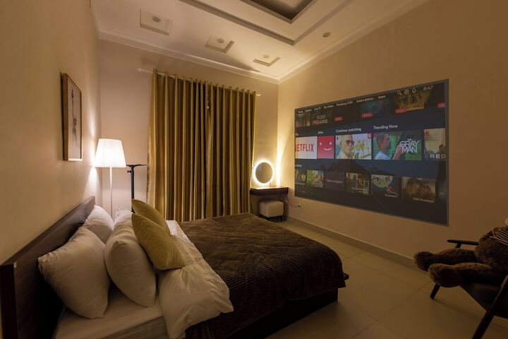 Room 33 of 101