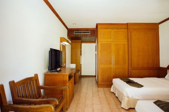 Room 47 of 114