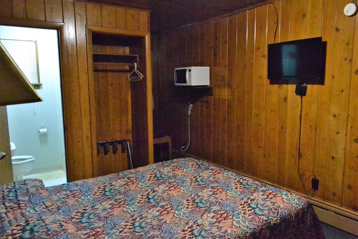 Room 16 of 81