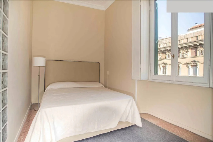 Room 4 of 14