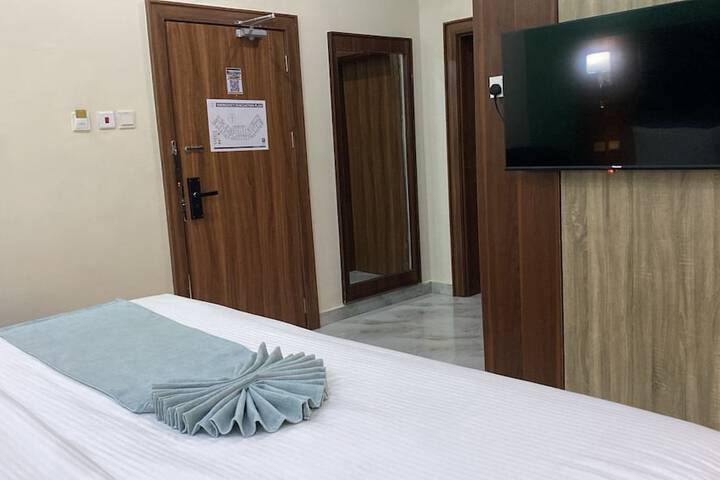 Room 5 of 23