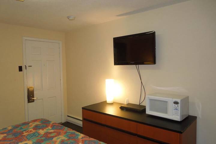 Room 16 of 49