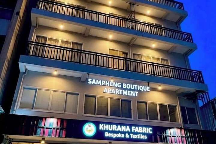 Sampheng Apartment