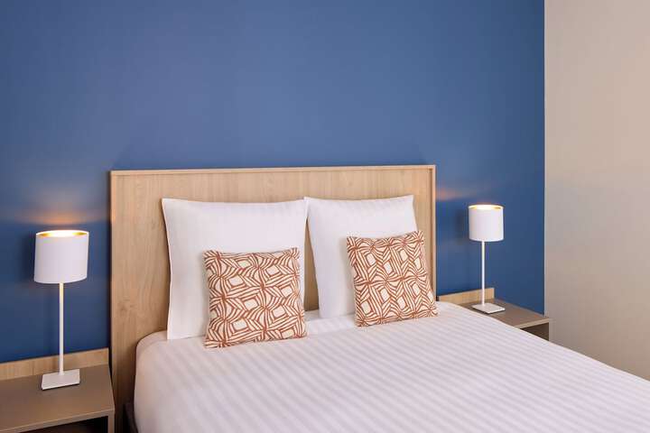 Room 3 of 21