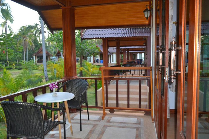 Terrace/Patio 8 of 28