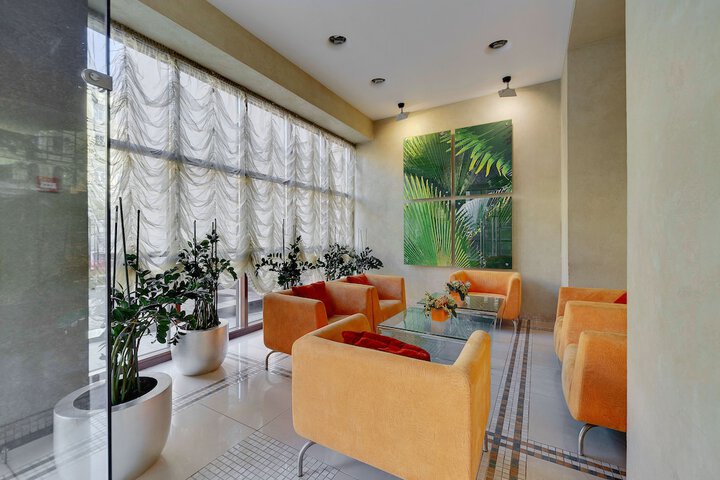 Guest Lobby