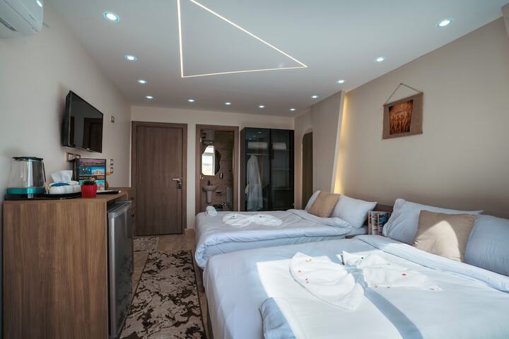 Room 34 of 57