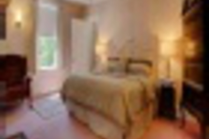 Room 147 of 408