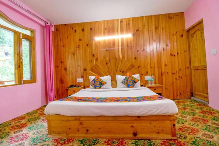 Room 7 of 20