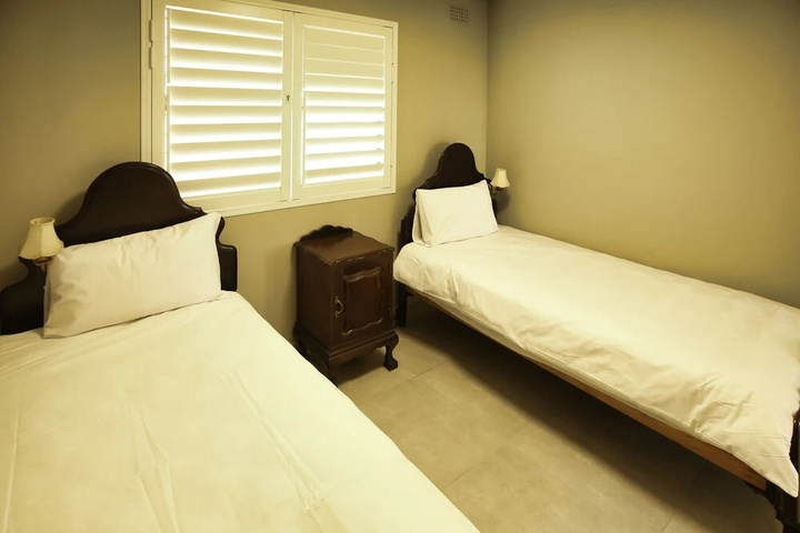 Room 2 of 13