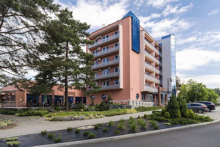 Photo of Hotel Kudowa Manufaktura Relaksu
