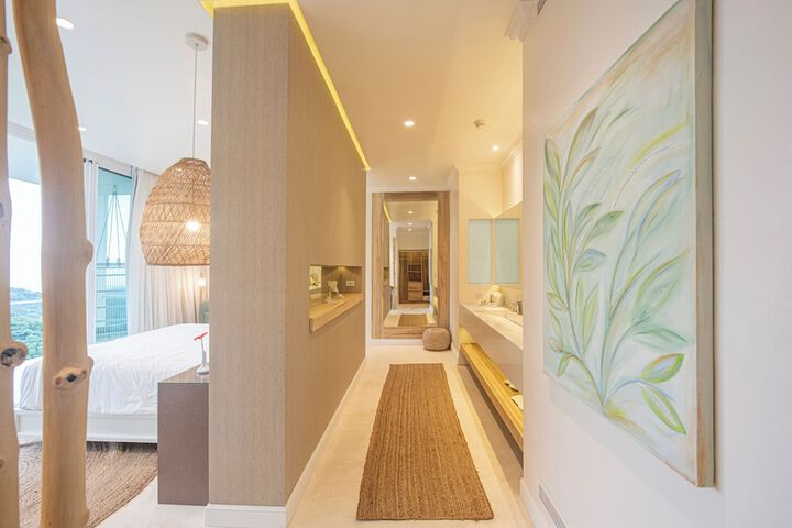 Room 20 of 94