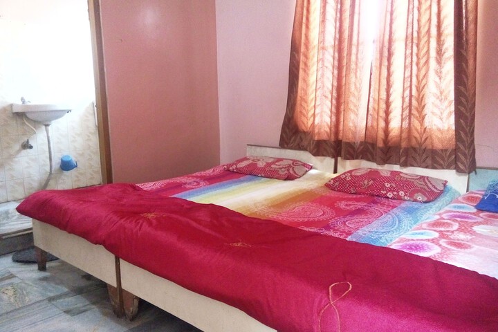 Room 21 of 25