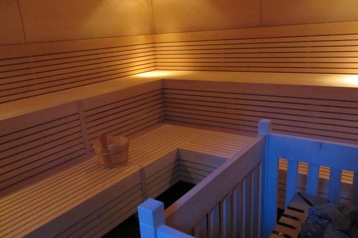 Spa 56 of 77