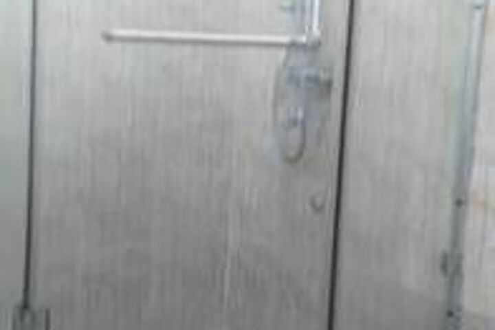 Room 5 of 13