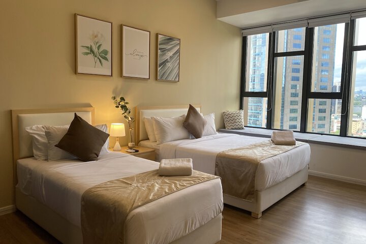 Room 49 of 73