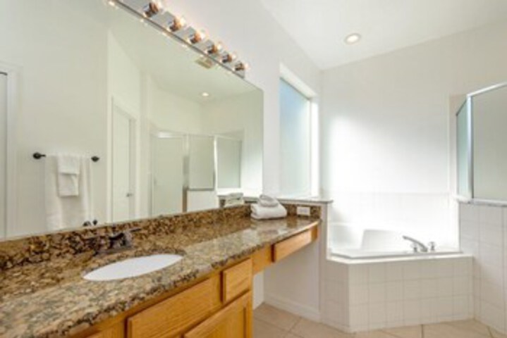 Room 2 of 25