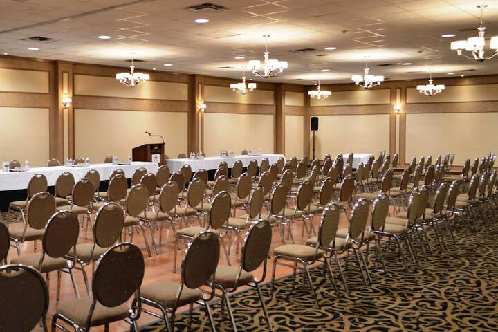 Banquet hall
