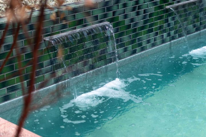 Pool 34 of 119