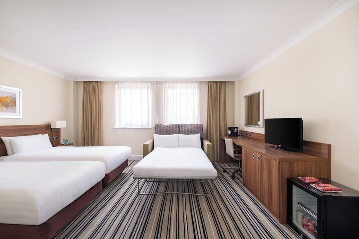 Room 29 of 123