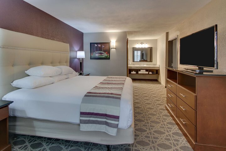 Room 11 of 50