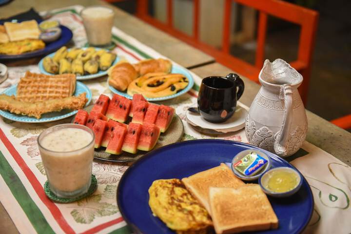 Breakfast/Coffee Service 22 of 30