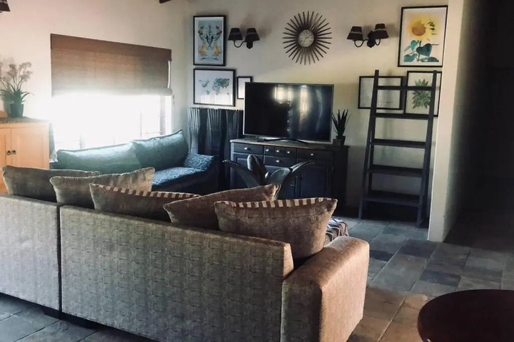 Room 2 of 14