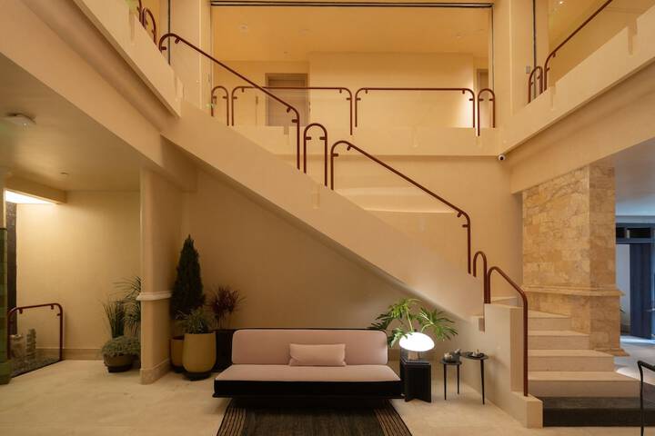 Hotel Interior 9 of 79