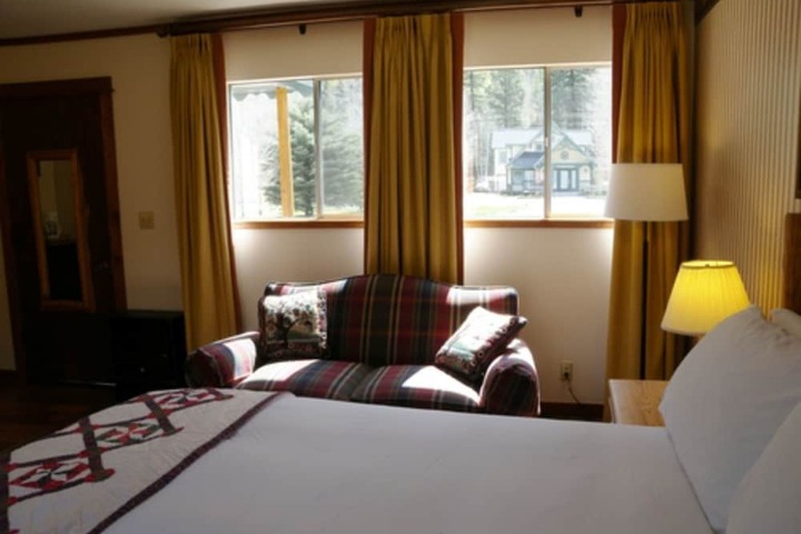 Hotel Interior 49 of 139