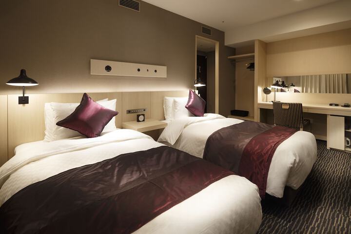 Room 13 of 60