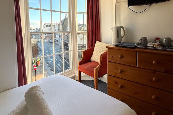 Room 5 of 21