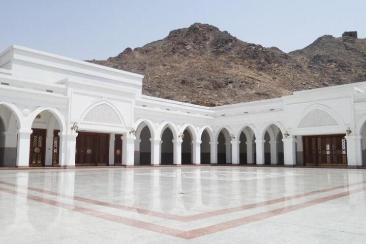 Hala Taiba Hotel