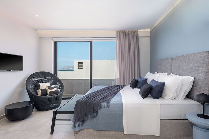 Room 14 of 70