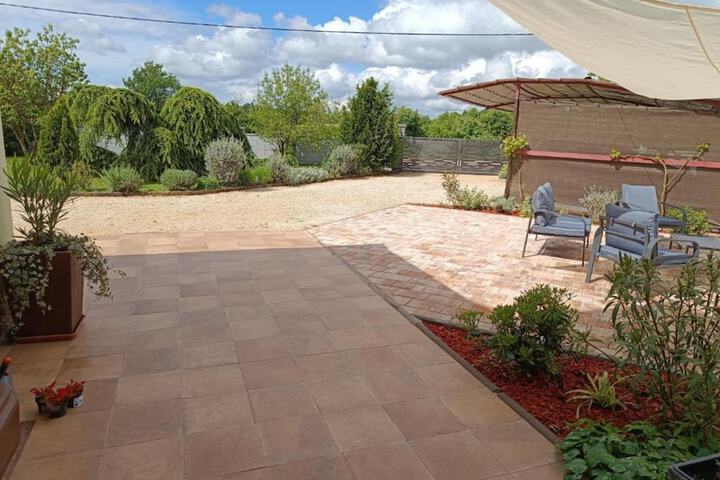 Terrace/Patio 21 of 49