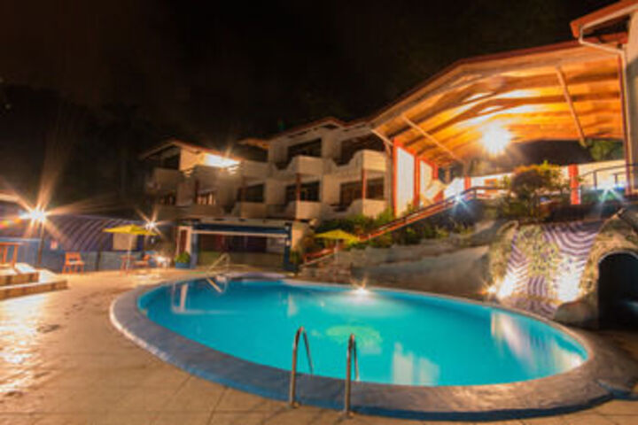 Pool 19 of 27