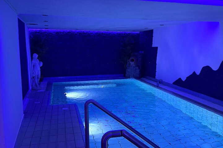 Spa 55 of 81