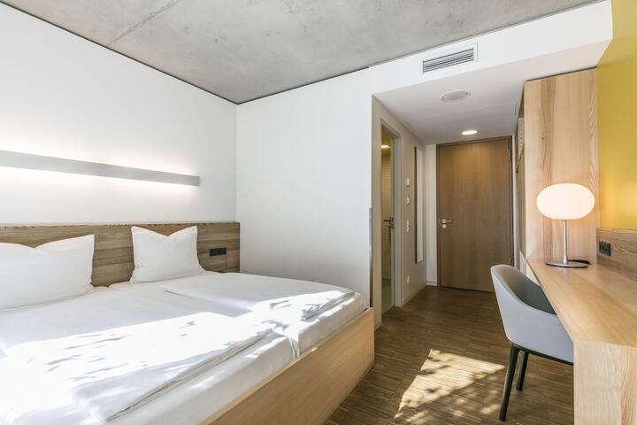 Room 14 of 44