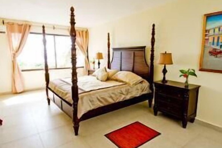 Room 5 of 26