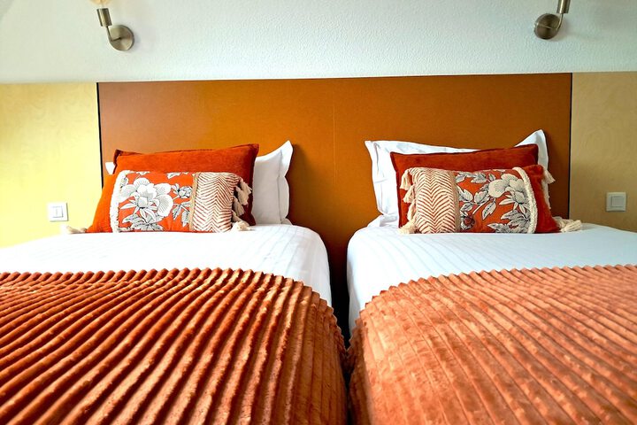 Room 29 of 60