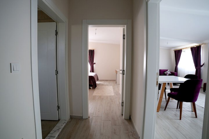 Room 18 of 74