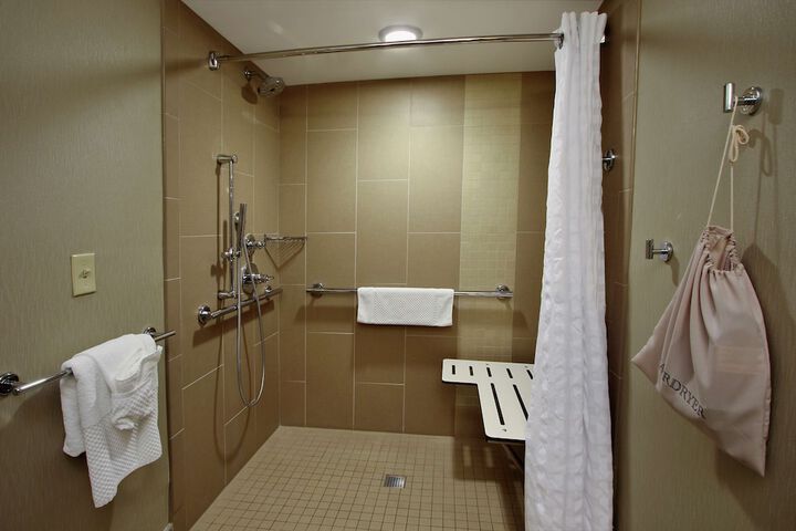 Bathroom shower