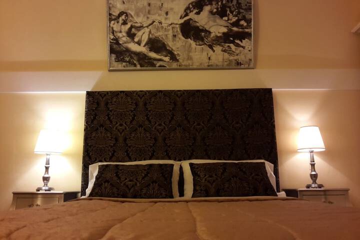 Room 17 of 95