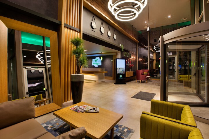 Hotel 102 of 109
