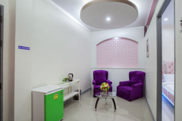 Room 17 of 29