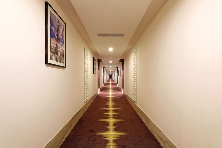 Hotel Interior 4 of 70